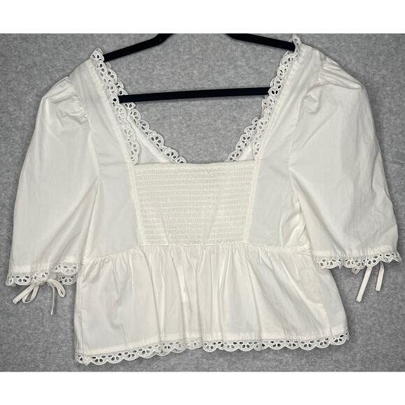 Chelsea & Violet women's white eyelet blouse short sleeve crop top v-neck M NWT - Picture 2 of 15